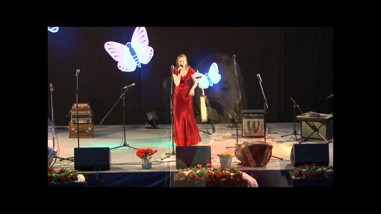Lara Srebrnjak - Mačo  (Materinski dan z ansamblom ŠANTEJ)
