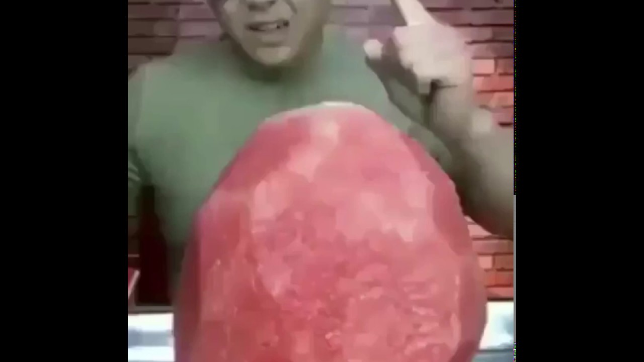 Watermelon eating speedrun world record in 0:08 (any%) 2020