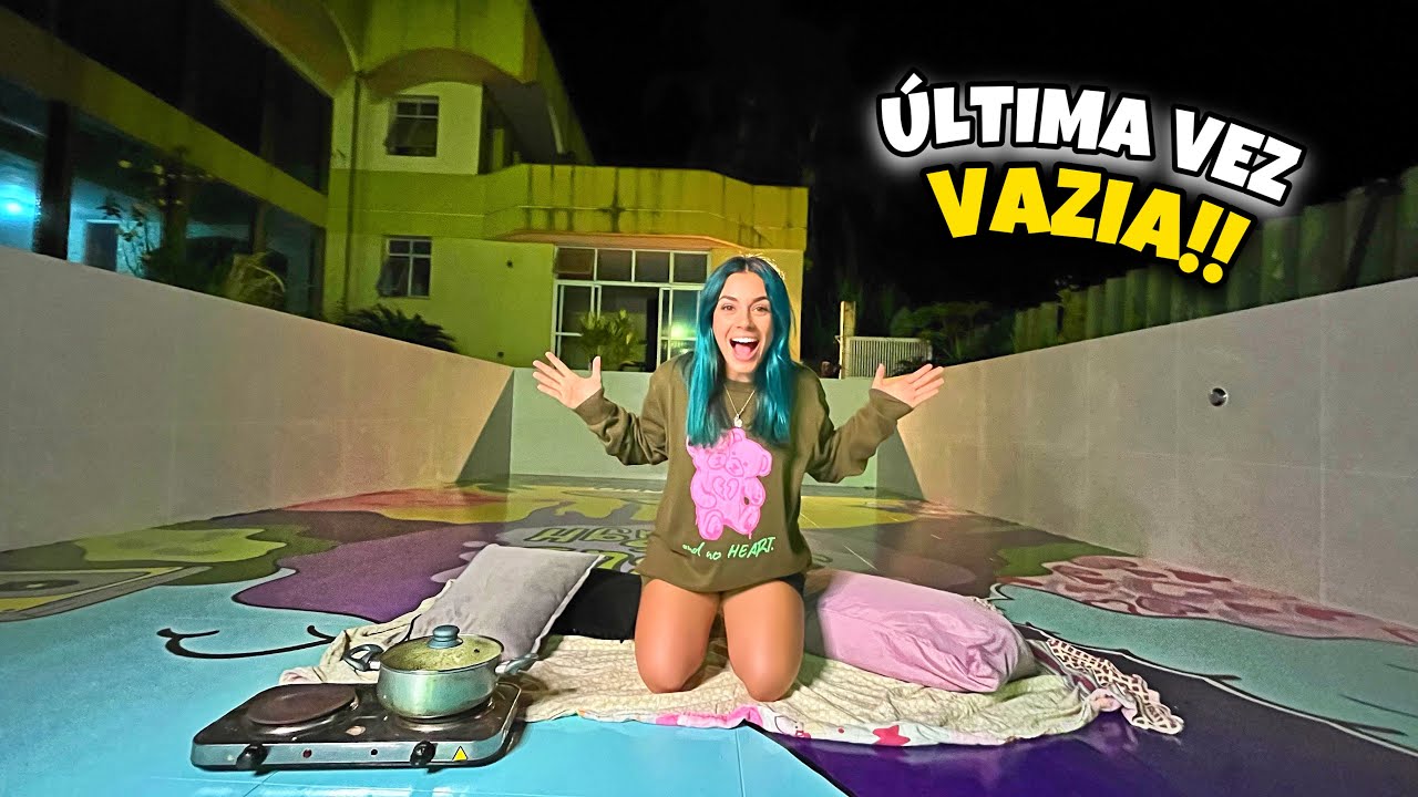 PASSAMOS A ÚLTIMA NOITE NA PISCINA VAZIA DA MINHA CASA ABANDONADA!!