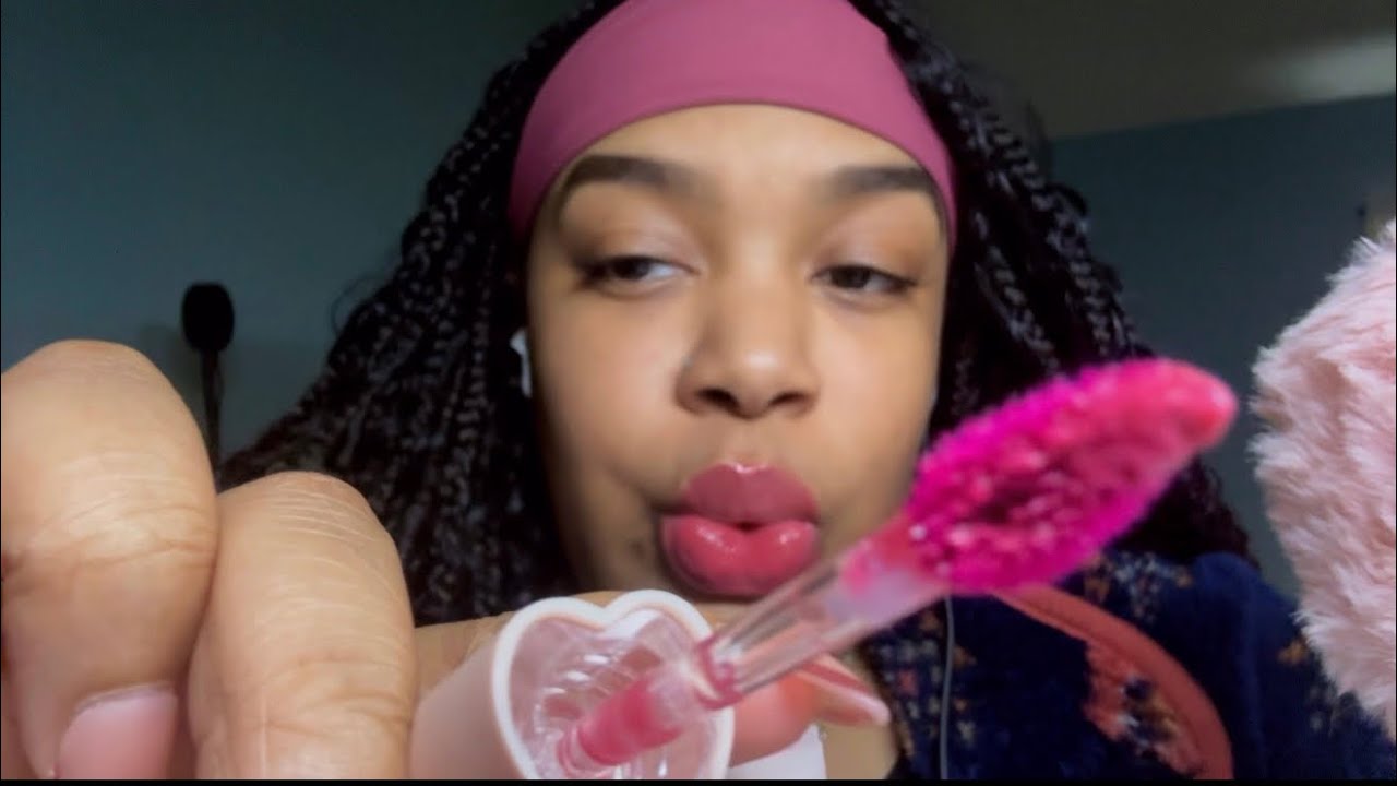 ASMR | Tingly Lip Gloss Application 💋 