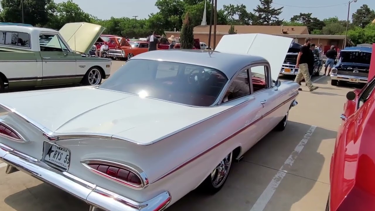 1959 Chevy Bel Air, awesome! I thought it was an Impala but a viewer corrected me, it's a Bel Air!