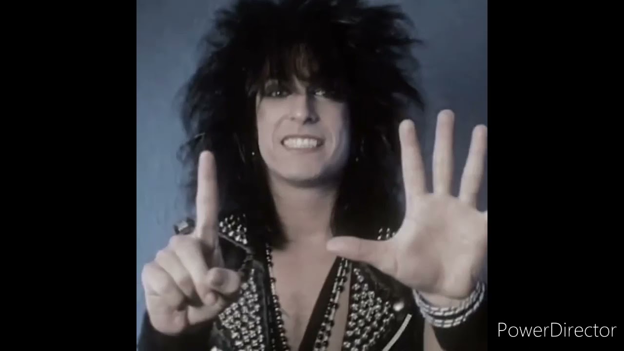 NIKKI WOLF SIXX BELLY OF THE BEAST (｡♡‿♡｡)