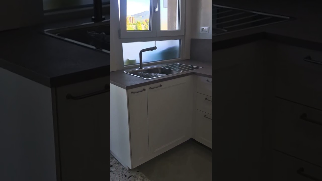 ikea cucina con il lavello nel mobile angolare