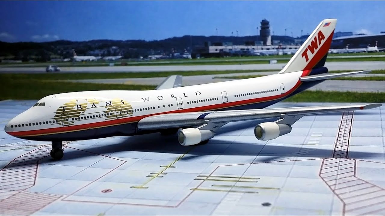 Reviewing the 1/500 Boeing 747-100 (TWA) by Herpa 502504