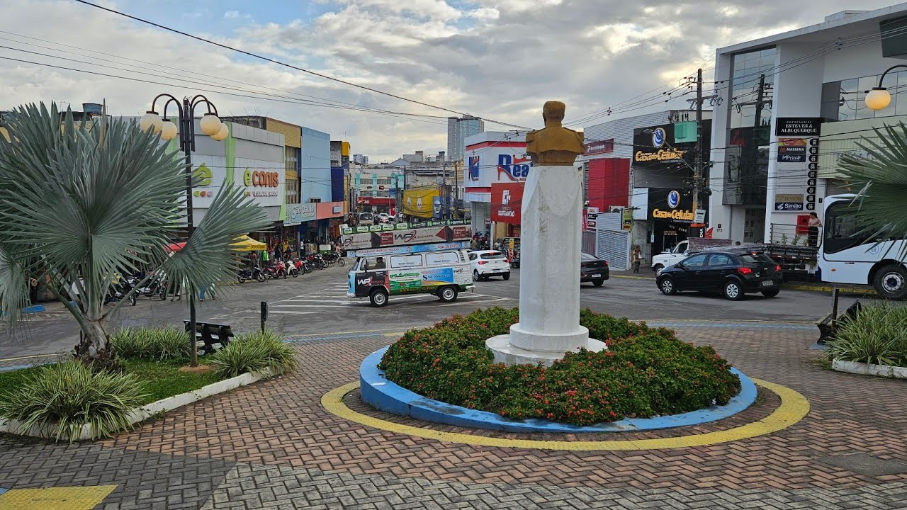 Vitória DE Santo Antão PE comércio da cidade muito limpa toque um instrumento no fim do vídeo 2025