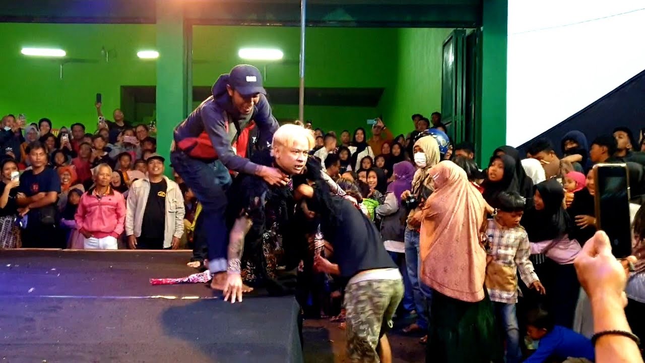 Miris Ribut ! WENGOK  Simbar Latar Ng4mukk ...LBBetengsari