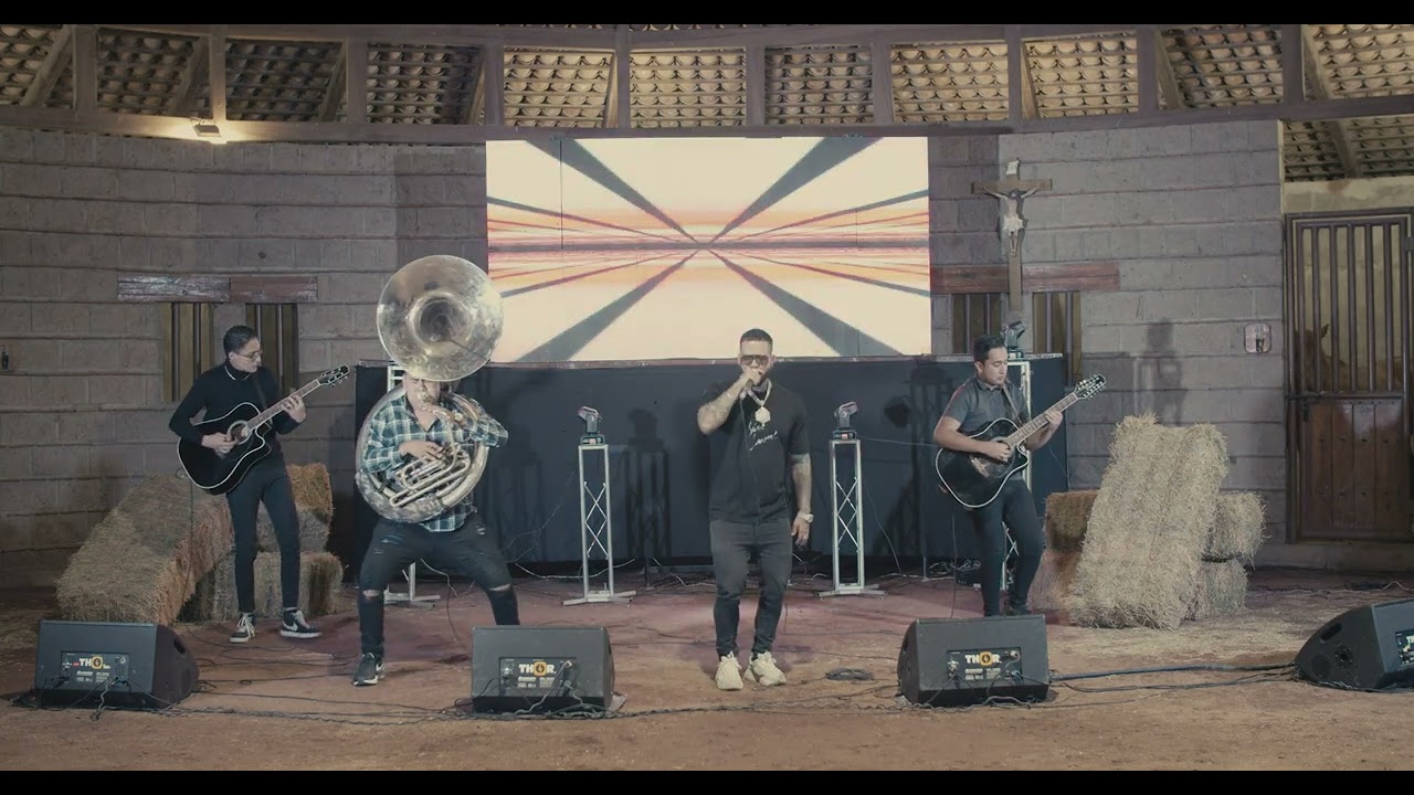 Hadrian - No Me Rajo (En Vivo)