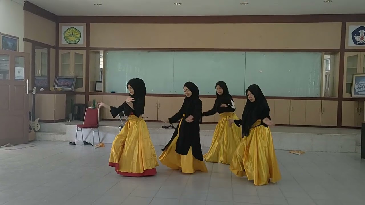 Praktikum Sastra - Latihan
