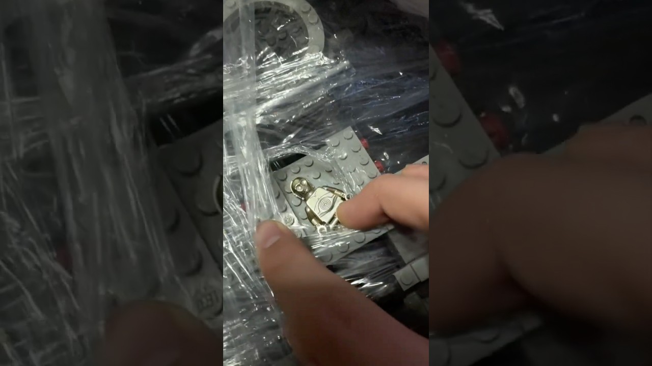 Я ПОЛУЧИЛ МИНИФИГУРУ LEGO ЗА 1000 ДОЛЛАРОВ!