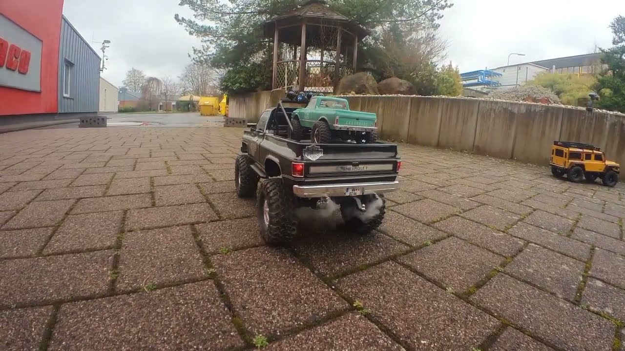 0276/03/23 Traxxas K10 mit Rauchmodul
