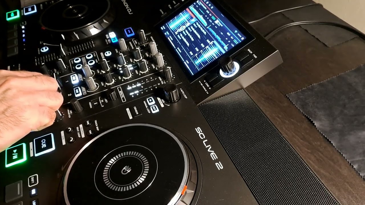 Deep jazz by Dj Max from Italy...