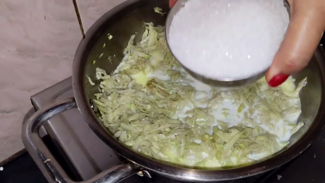 Sabudana ka tikki lauki ka halva tasty tasty 🤤🤤😋🤤