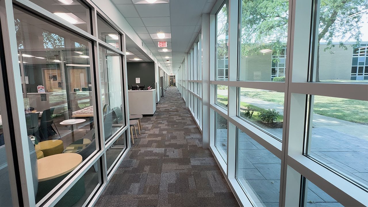 Elk Grove High School’s Unveils New Student Services Center