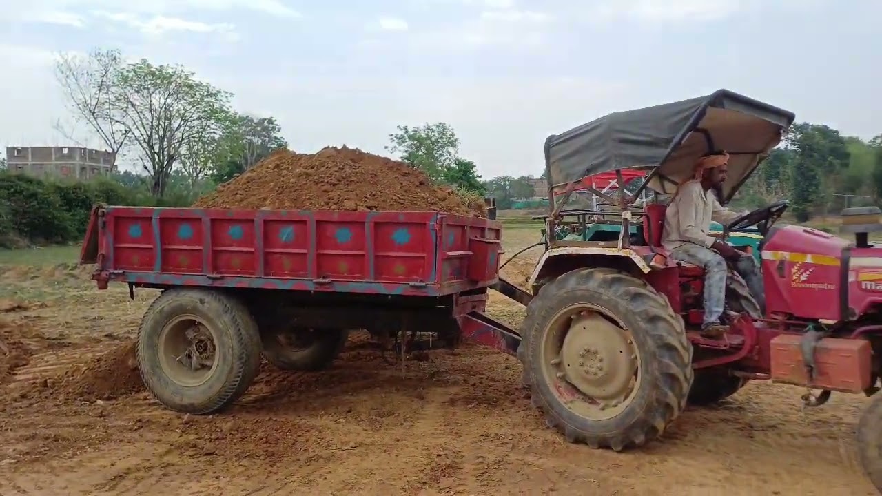 Mitti unlimited unloading tracter #automobile #jcbvideo #jcb machine 
