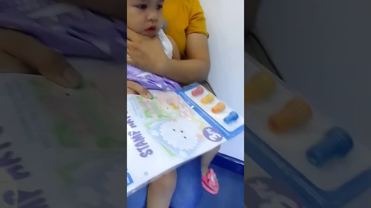 piercing at 3 years old.hindi talaga siya umiyak..brave girl❤️