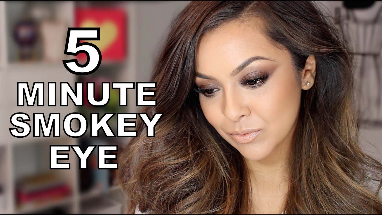 Easy 5 Minute Smokey Eye Tutorial - TrinaDuhra