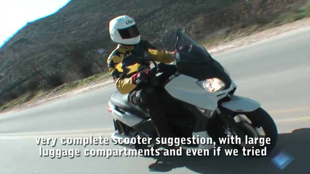 Yamaha X-Max 250 ABS On Board Test
