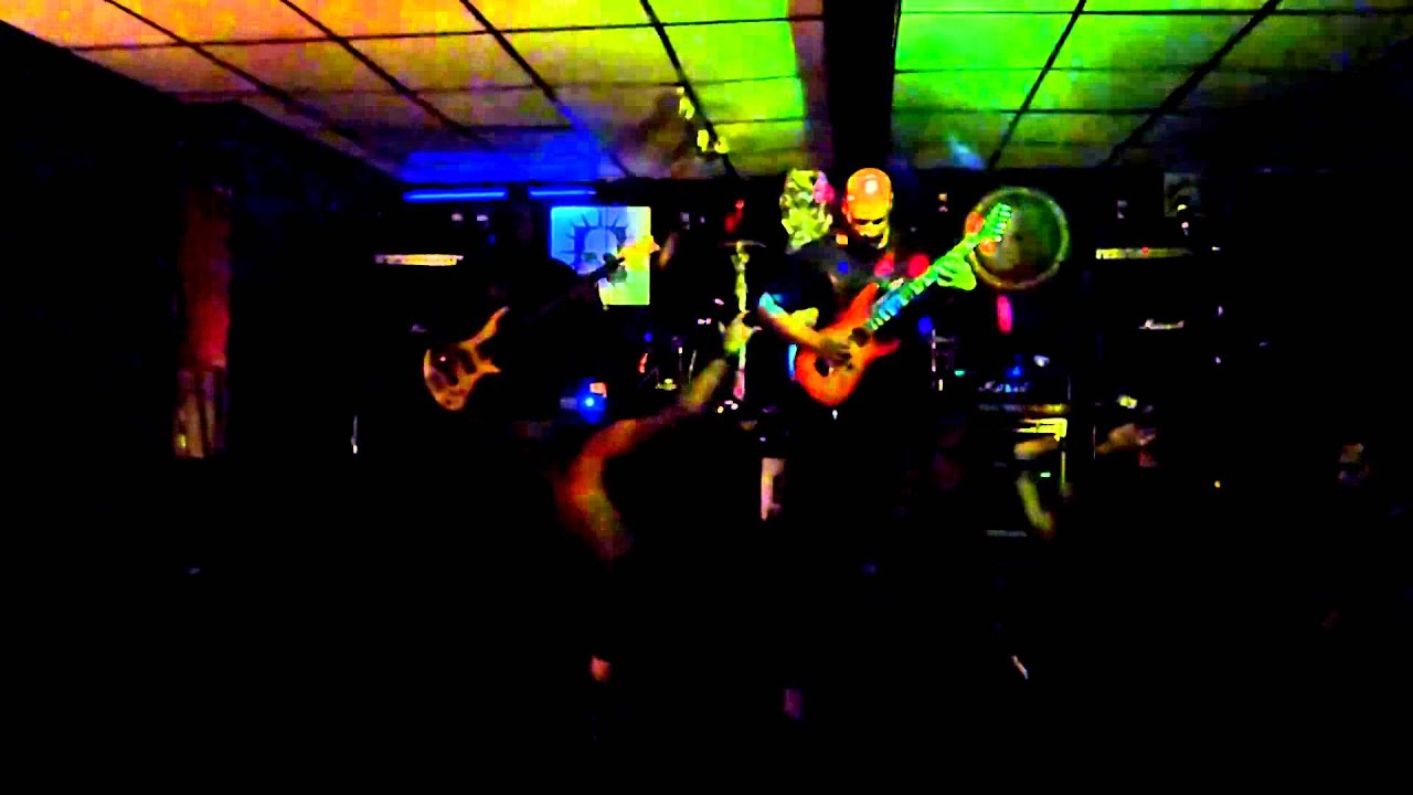 TORTURED EXISTENCE @Descent Into Flames Show Full Set Live at Gussy's Bar 7-27-2013