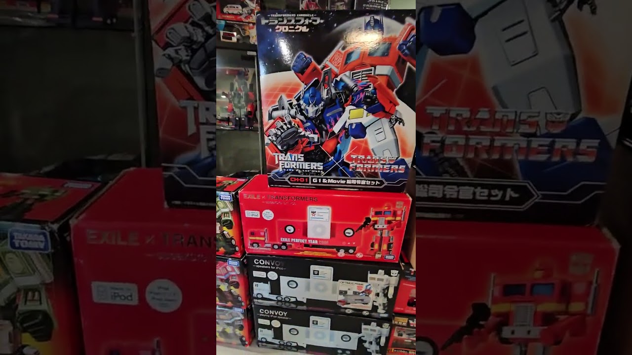 My G1 Optimus Prime collection (both 1980s & reissues!) So many variants!
