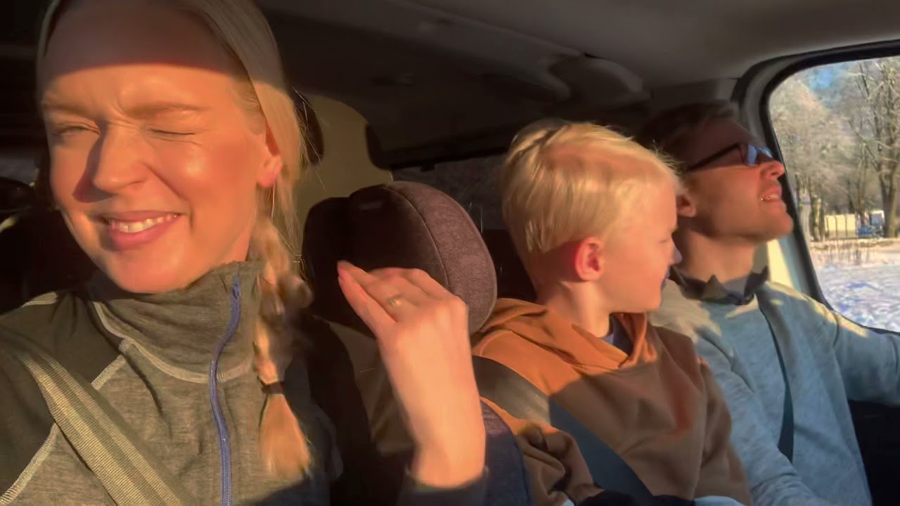 Hayden #723 Tuovinen åker skidor i Ulricehamn