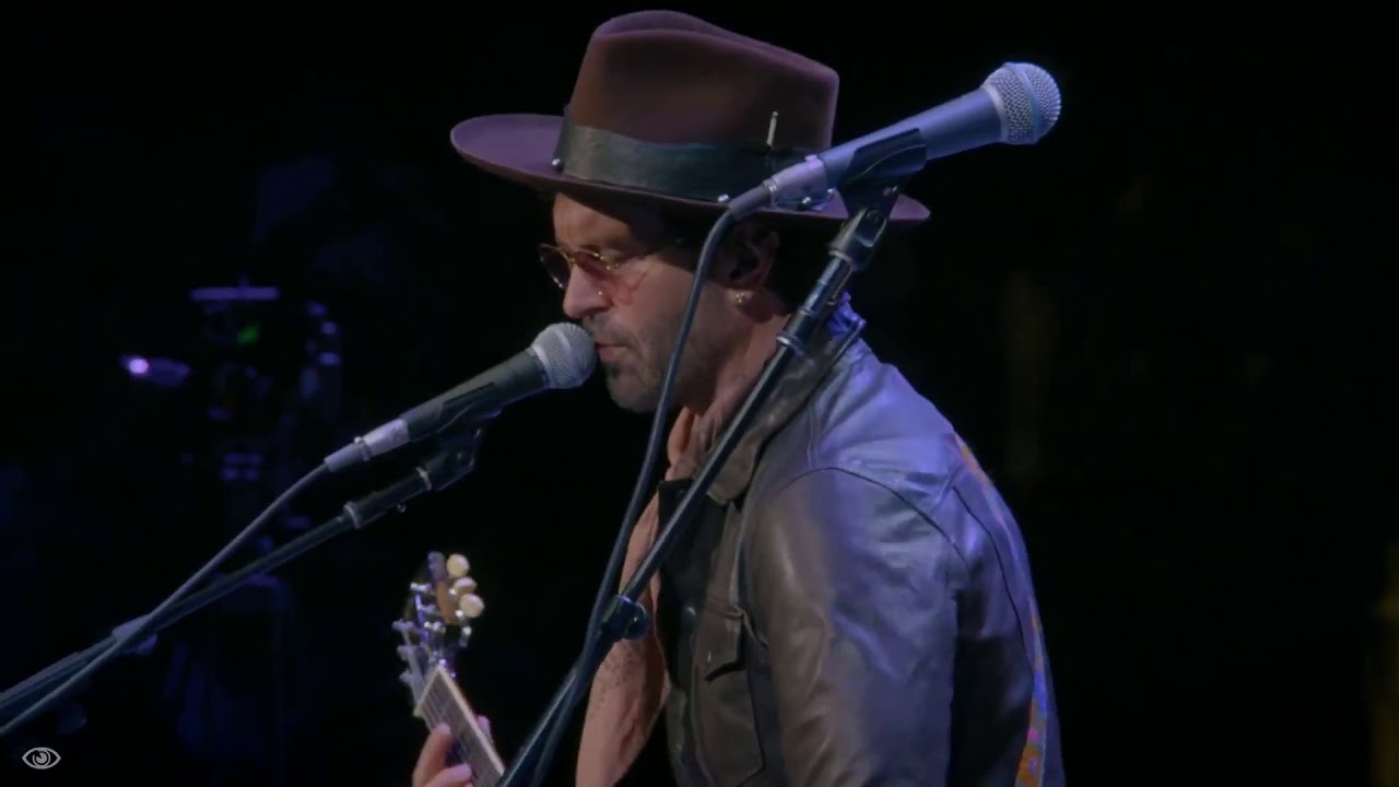 Doyle Bramhall II , Tedeschi Trucks   &ldquo;That&rsquo;s How Strong My Love Is&rdquo; Crossroads Guitar Festival 2019