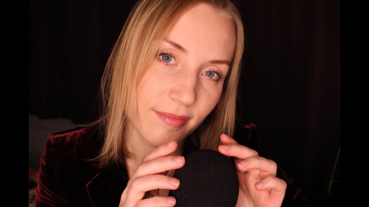 Rauhoittavia Lähikuiskauksia Käsiliikkeillä höystettynä ASMR Suomi