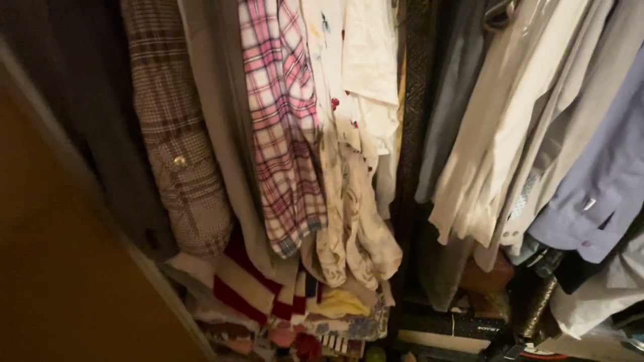 Wardrobe Declutter November 2025 | Part 1