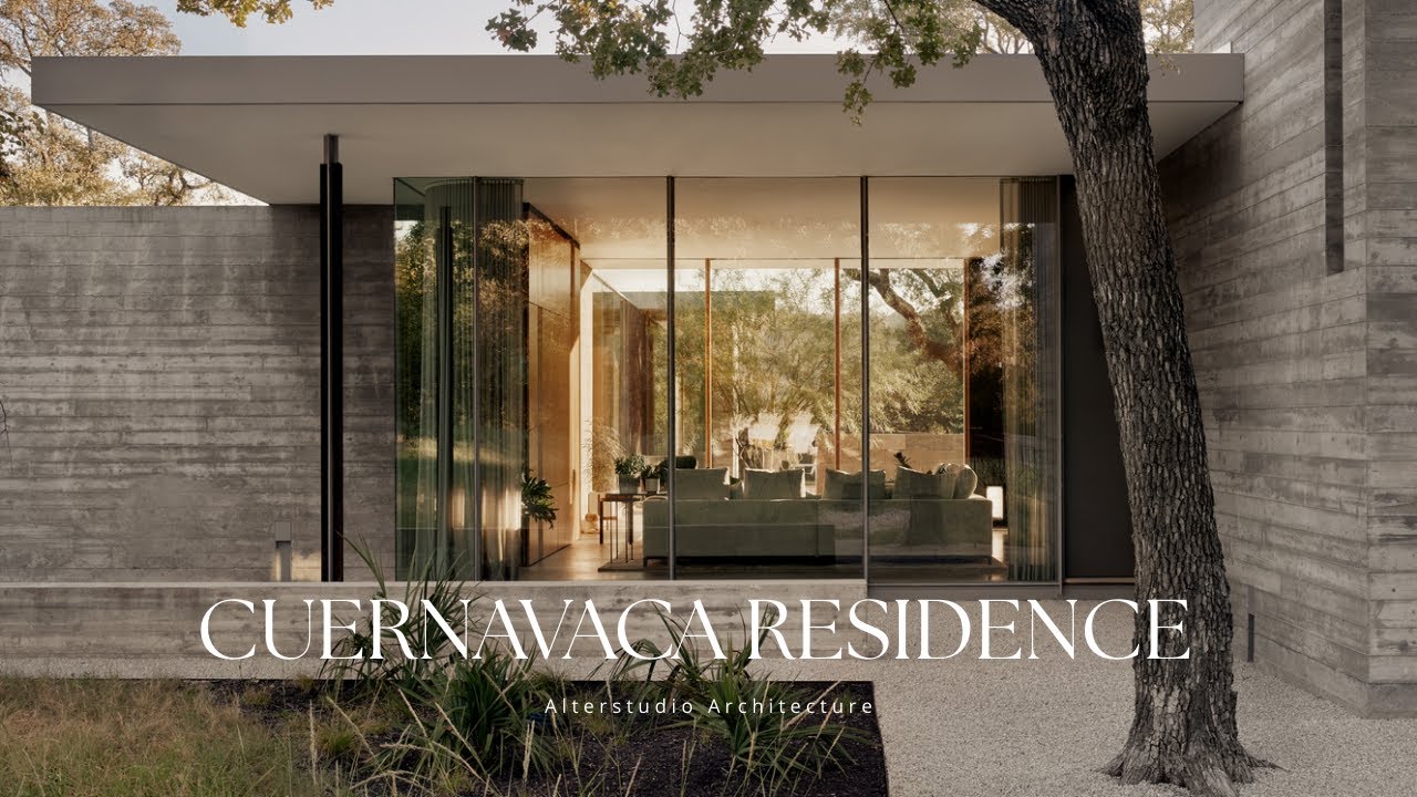 Sustainable Elegance: Modern Concrete Home with Oak & Rift-Sawn Steel