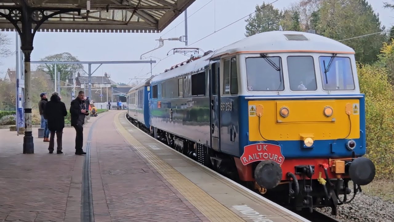 West Coast Railways 86259, 47760 & 47245 Run The Blackpool Can-Can Charter Tour Poulton-Le-Fylde