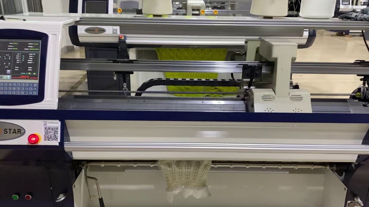 School uniform flat sweater knitting machine home use .contact at my WhatsApp 008618019540558