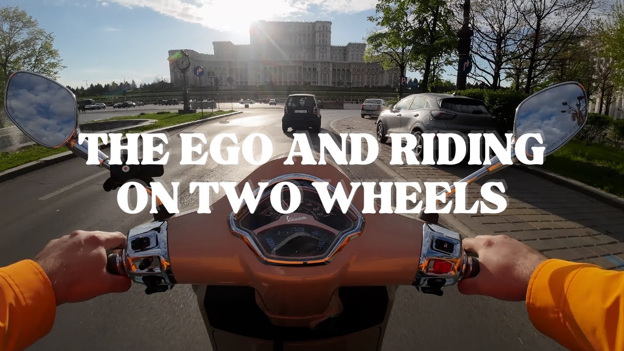 TIPS AND TRICKS FOR RIDING A VESPA IN THE CITY