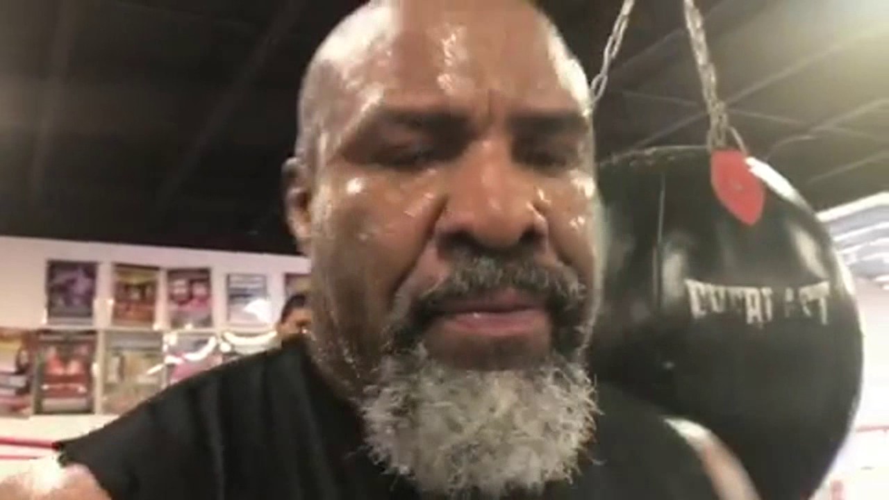 Shannon Briggs Putting In Work For Lucas Browne WBA Title Fight At The Heavyweight Factory!!