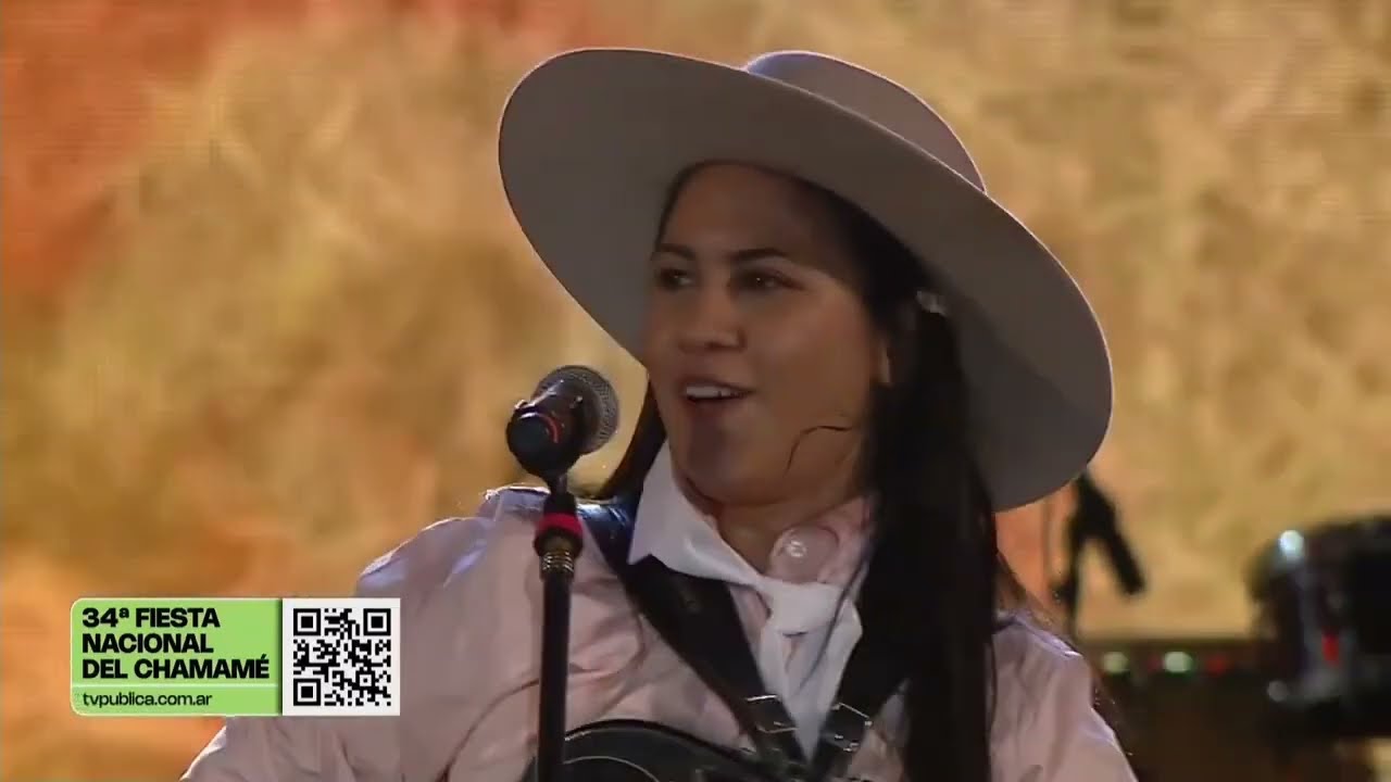Vicky Sanches en la Fiesta Nacional Del Chamame (seguimos para más video)