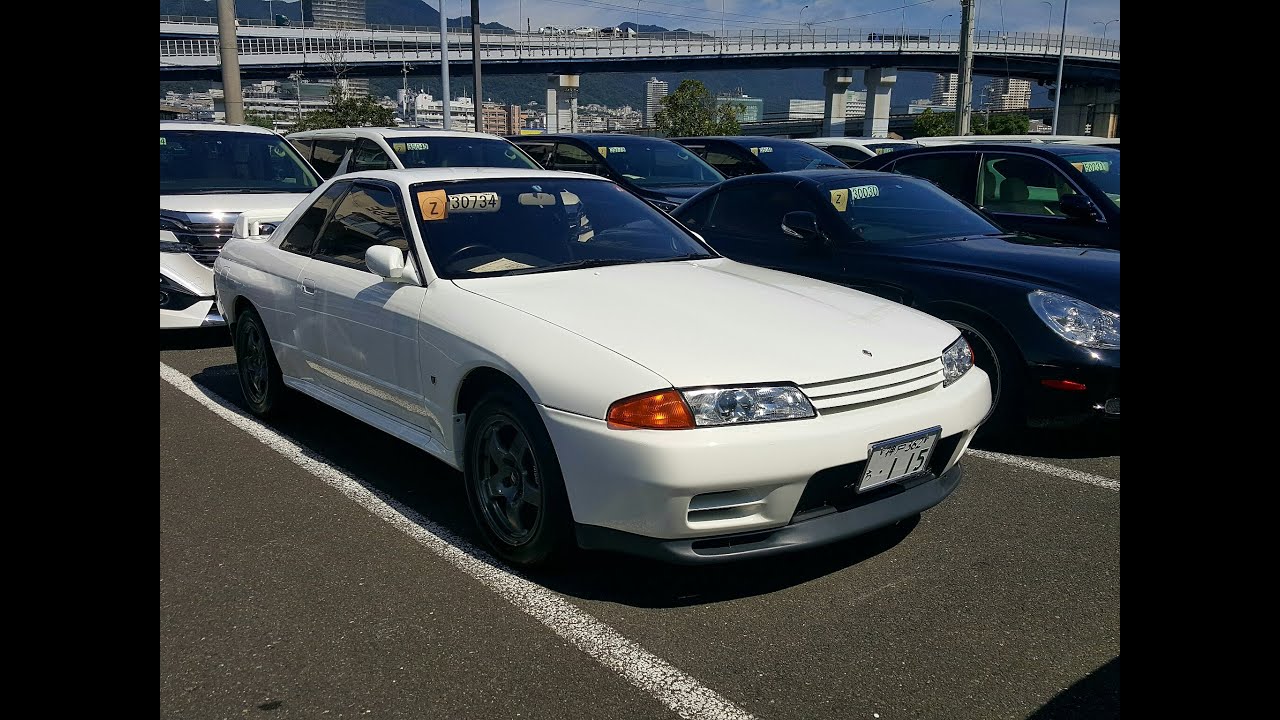 Nissan Skyline R32 GT-R -  Cleanest in the world?!