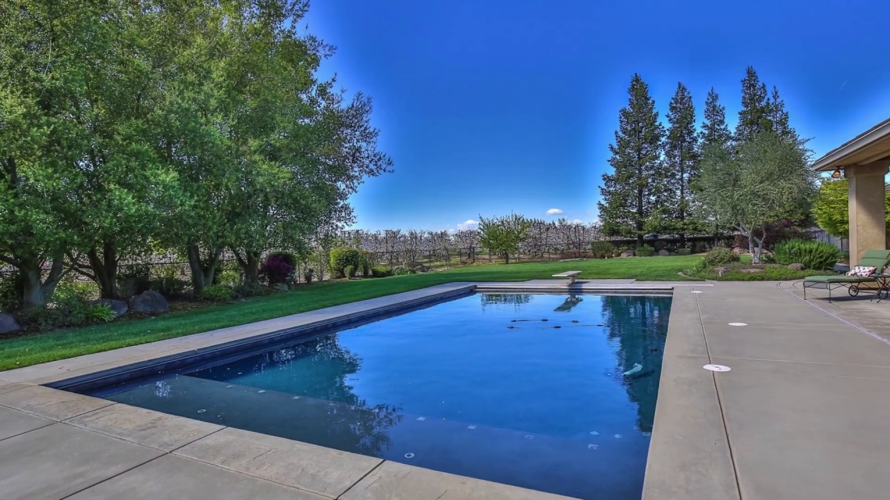 22647 N  Peltier Ct, Acampo, CA