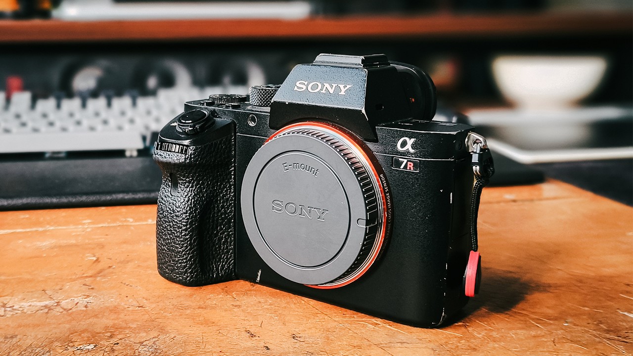 Si All Rounder yang TERLUPAKAN || Review Kamera Sony A7RII Setelah Pemakaian 6 Bulan
