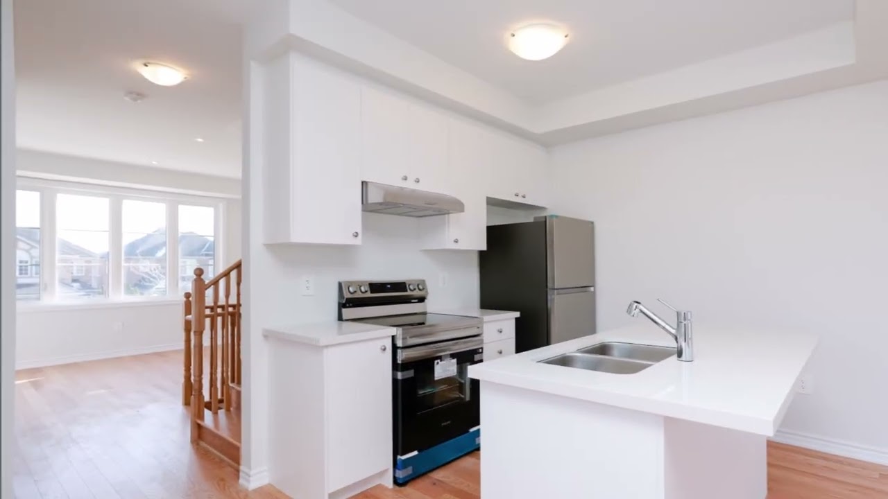 1260 National Valley Dr Mississauga
