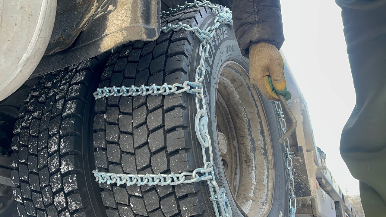 Как быстро надеть цепи на подъёме