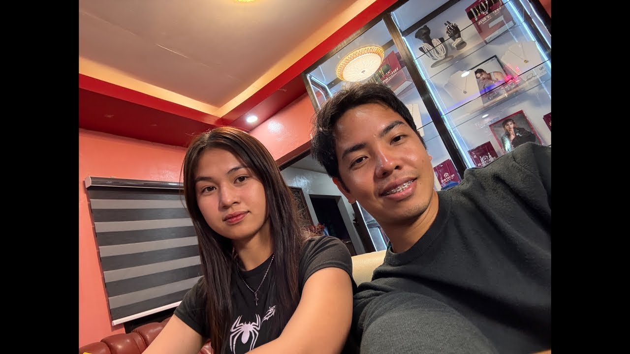 LIVE SELLING WITH WIFEY