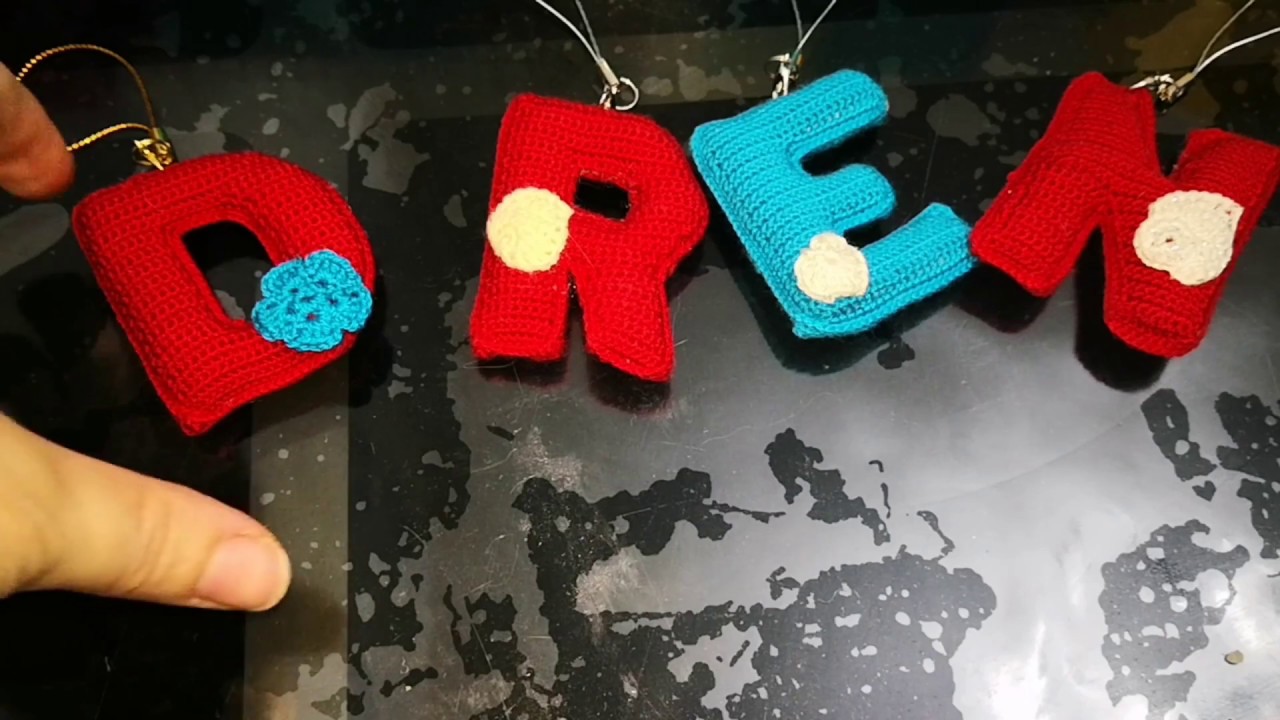 Crochet letters D and L كروشية حرفي