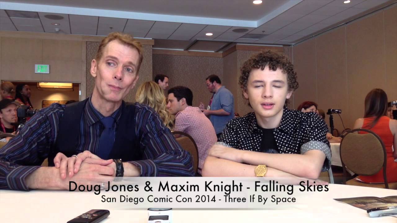 Comic Con 2014 Falling Skies Interview - Doug Jones & Maxim Knight Part 4