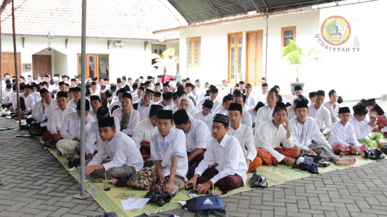 Lomba Rebana Qudsiyyah Clasmeeting PPQ 2016 | Grup Al-Huda Qudsiyyah Kudus