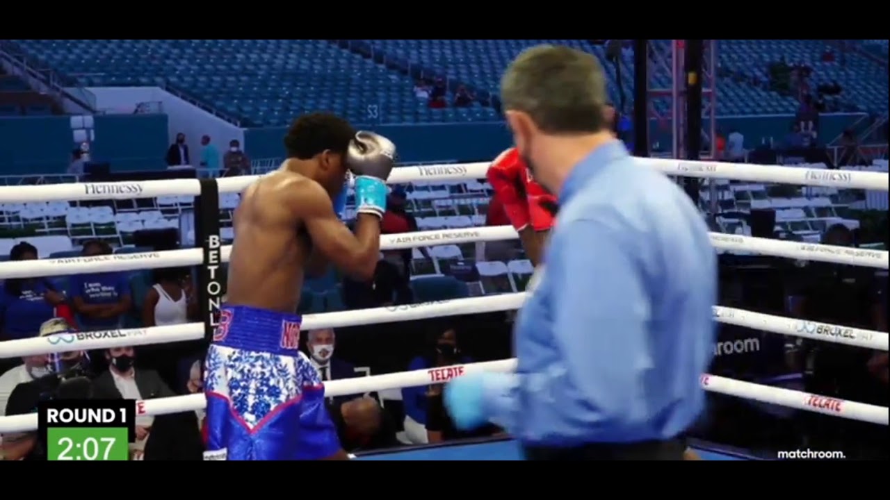 #teamusa #kaykoroma #jprince Keyshawn Davis (Pro Debut) vs Lester Brown Jr. 4-2-3