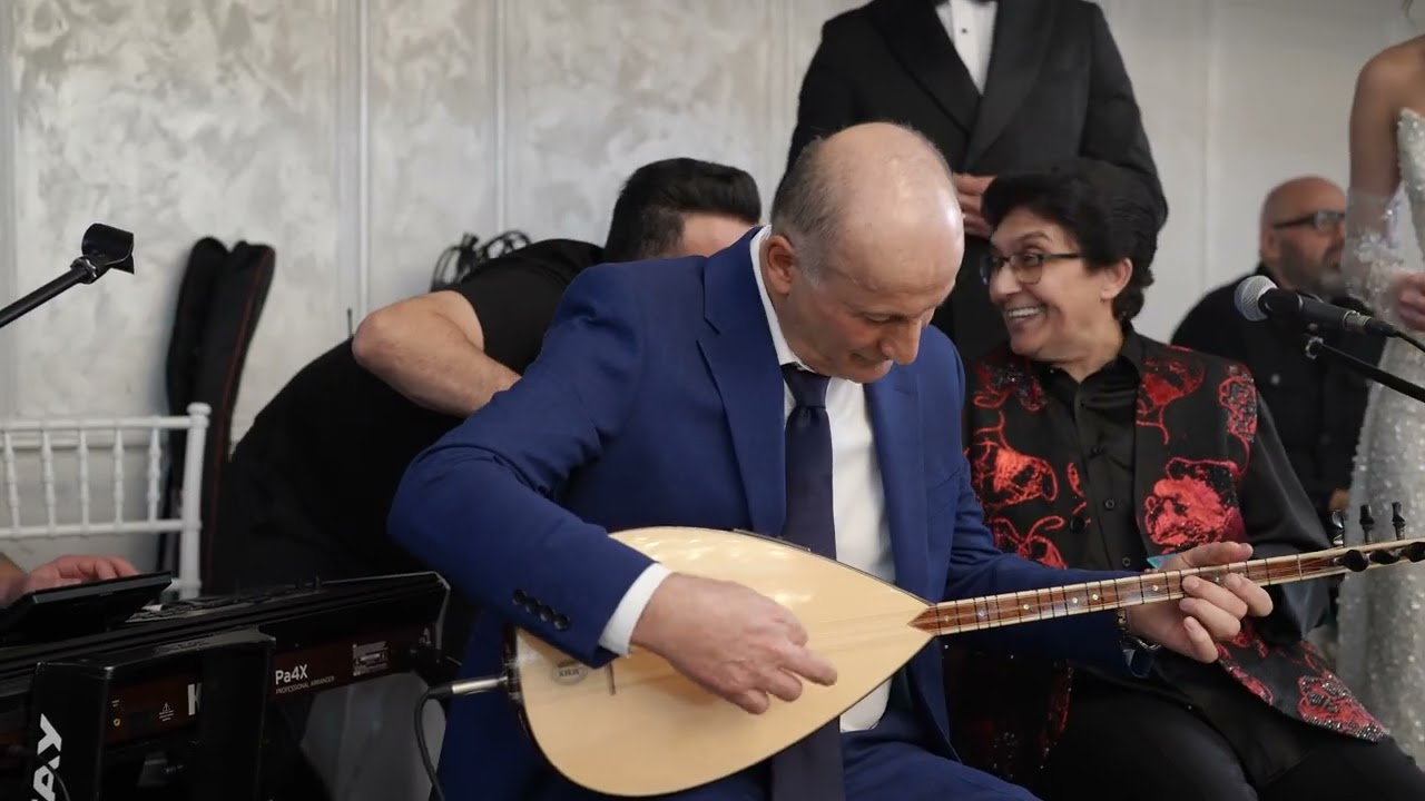 OZAN MEHMET TEK-GÜLER DUMAN - SELEN TEK - Sensiz Olmak Zor