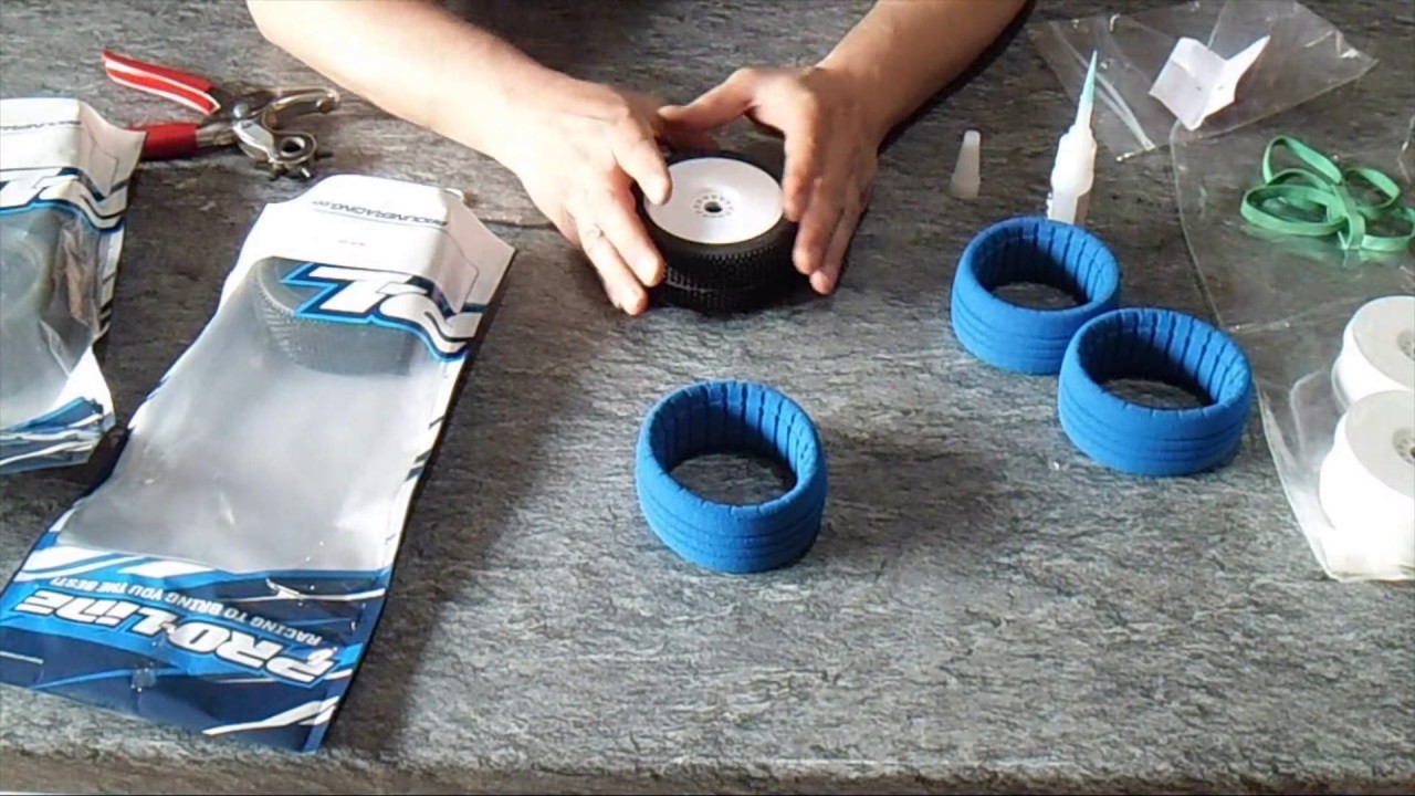 RC Modellismo Caserta - Tutorial ruote off road incollaggio gomme su cerchi - Gluing wheel tires