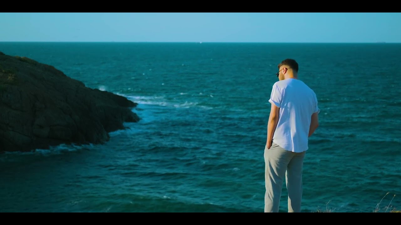 EMRE ŞENGÜL - HER ŞEY BİTMİŞ (Official Video)