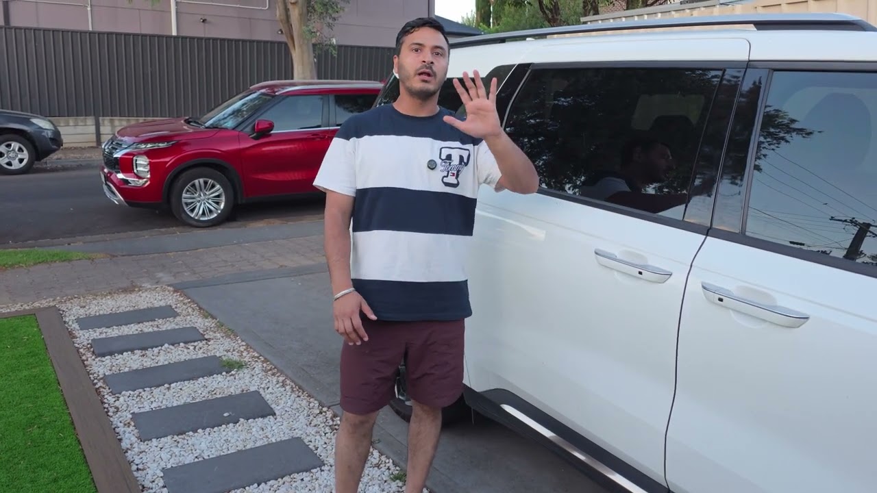 HOW TO BUY CARS? Where? Loan? Dealer or fb market? Australia 