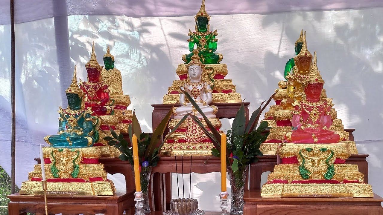Evening chanting and meditation for world peace,  জগতের সকল প্রাণীর মঙ্গল কামনায় বিকালের বন্দনা ।