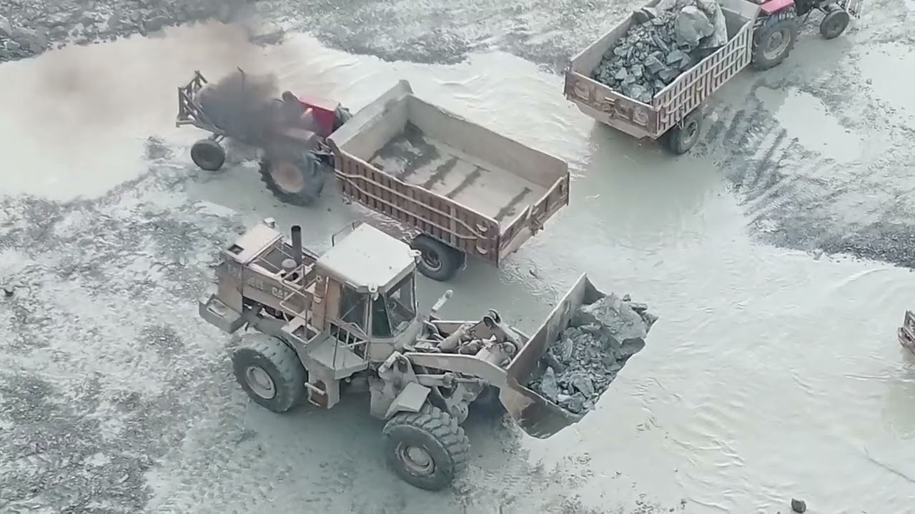 #caterpillar loader 966E#trolley tractor load crush#stone market 123#full video #plz subscribe  chan