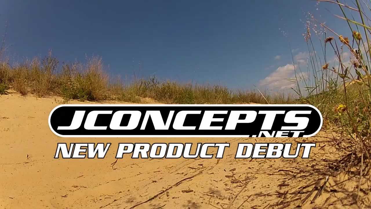 Ford F250 And Choppers Tearing Up The Dunes